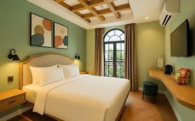 Nicecy Hotel - Truong Quyen